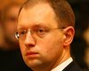 Яценюк просит не наступать на грабли Януковича