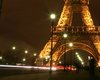 В Париже закрыли Эйфелевую башню