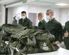 "Общая задача победить": в РФ военкоматы соревнуются, кто больше отправит людей на войну