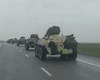 Рядом с границей Украины зафиксировали передвижение колоны БТРов (видео)