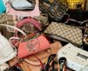 35 долларов за сумочку на блошином рынке — и неожиданный бонус внутри: история удачной покупки