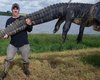 Американський мисливець убив 80-річного алігатора вагою 400 кг (фото)