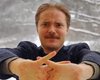 Майстер хрускоту. Швед потрапив до Книги рекордів Гіннеса через "гучні" суглоби (відео)