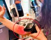 Девушка подвела свое тату со штрихкодом к сканеру в супермаркете: результат ее шокировал (видео)