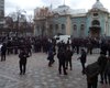 Театр у Рады. Кто и зачем ходит на митинги к украинскому парламенту