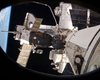 Первый частный космолет успешно прошел процедуру захвата на МКС