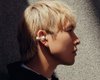 Альтернатива AirPods с лучшим звуком: эксперт порекомендовала наушники для улицы (фото)