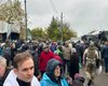 Буданов показал кадры эвакуации из Олешек: транспорт для желающих уехать уже готов