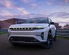 Альтернатива Grand Cherokee: Jeep представил мощный семейный электрокроссовер (фото)