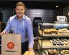McDonald's хочет отобрать у экс-СЕО выходное пособие из-за его лжи о деталях служебного романа