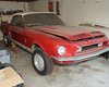 Редкий коллекционный Ford Mustang 40 лет простоял заброшенным в гараже (видео)