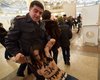 Путин сожалеет, что не застал активисток Femen на избирательном участке