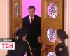 Перед инаугурацией Януковича чуть не ударило парламентской дверью (видео)