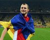 Украинского футболиста Зозулю наградили медалью за помощь украинской армии