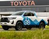 Toyota представила экологичный пикап с запасом хода 600 км (фото)