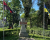 Вандалы за 5 000 гривен сделали нецензурную надпись на польском на памятнике Бандере в Киеве