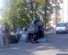 В центре Днепропетровска под асфальт провалился грузовик