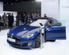 Электрокары Tesla смогут ездить на автопилоте