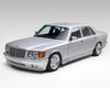 Непримітний раритет: старий 35-річний Mercedes W126 продали за ціною "Гелендвагена" (фото)