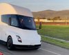 Tesla показала испытательный заезд грузовика Semi (видео)