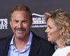 Кевин Костнер признался, что был "разбит" из-за развода с Кристин Баумгартнер