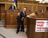 В Верховной Раде произошла драка, Яценюка вынесли с трибуны