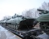 В Беларусь начала прибывать российская бронетехника для учений у украинских границ (фото)