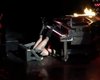 Lady Gaga на концерте упала под рояль (видео)