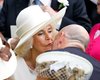 Королева Камилла надела Dior после того, как бренд отказался от сотрудничества с Меган Маркл (фото)