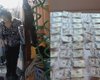 Жінка знайшла у дворі 6000 доларів, але банк відмовився приймати купюри: що сталося