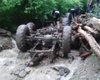 На Закарпатье лесовоз упал в реку, погибли пять человек
