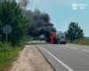 Російський БпЛА поцілив прямо у вантажівку з цистерною на Одещині: є загиблі та поранені (відео)