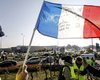 Украинцам дали рекомендации как вести себя в бунтующей Франции