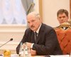 Лукашенко в девальвации нацвалюты обвинил непослушных белорусов