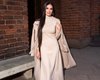 Демі Мур відвідала показ Max Mara у стильній максісукні