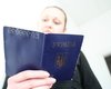 Адвокаты советуют украинцам с 20 ноября ходить с паспортом
