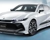 Новейший кроссовер Toyota получил яркие и недорогие спортивные версии (видео)