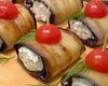 Баклажановые рулетики с секретной начинкой: рецепт вкуснейшей закуски