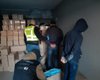 Представились СБУ. В Киеве вооруженные люди отобрали у бизнесменов 100 тысяч медицинских масок