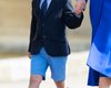 В галстуке и шортах: 4-летний принц Луи дебютировал на Пасху вместе с королевской семьей
