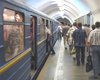 Станции в киевском метрополитене будут объявлять политики