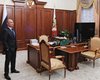 Знімають навіть годинники: через параною ФСО вигадує нові правила для зустрічі з Путіним, — ЗМІ