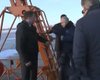 Держали, чтобы не упал: Путин продолжил "развлечения" после полета на Ту-160М (фото)