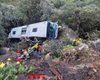 В Испании автобус упал с 20-метрового склона: пострадали 83 человека