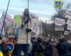 "Пусть служит людям, а не Лиге смеха" – ФПУ отдала протестующим Октябрьский дворец для ночевки