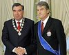 Ющенко и Рахмон обменялись орденами 