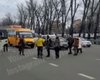 Полиция массово штрафует общественный транспорт в Киеве: водители боятся тормозить (видео)