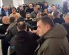 "Привели титушек, есть следы крови": в горсовете Ровно подрались депутаты (видео)