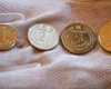 НБУ изменит дизайн монет номиналом одна и две гривны (фото, видео)