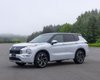Кроссовер Mitsubishi Outlander отзывают из-за заводского дефекта